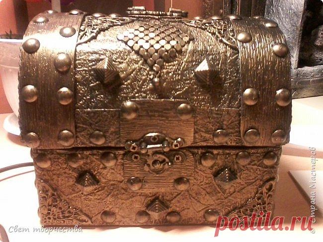 Сундук миниатюрный