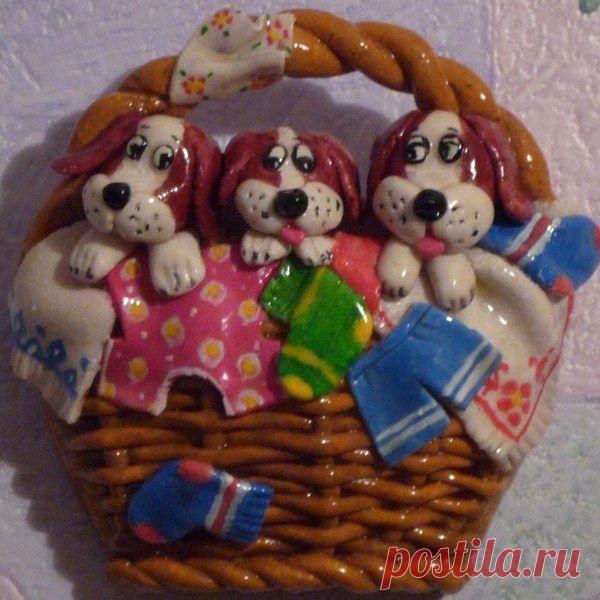 щенки в корзинке