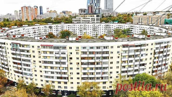 В Москве завершился ремонт круглого дома на улице Довженко. В рамках региональной программы капитального ремонта многоквартирных домов в 2023 году прошли работы в знаменитом круглом доме на улице Довженко (дом 6), сообщается на сайте mos.ru со ссылкой на комплекс городского хозяйства. Дом ...