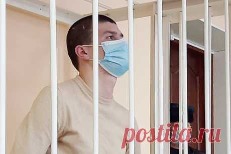 «Искупают вину кровью»: в Кремле высказались об амнистии преступника, получившего 17 лет за убийство студентки. Представитель Кремля Дмитрий Песков, высказываясь на вопрос журналиста об амнистии за участие в спецоперации жителя Кемерова Владислава Канюса, жестоко расправившегося со своей девушкой студенткой Верой Пехтелевой и приговоренном за это к 17 годам тюрьмы, заявил, что осужденные «искупают вину на поле боя».