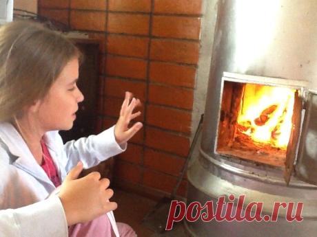 Лолка на даче