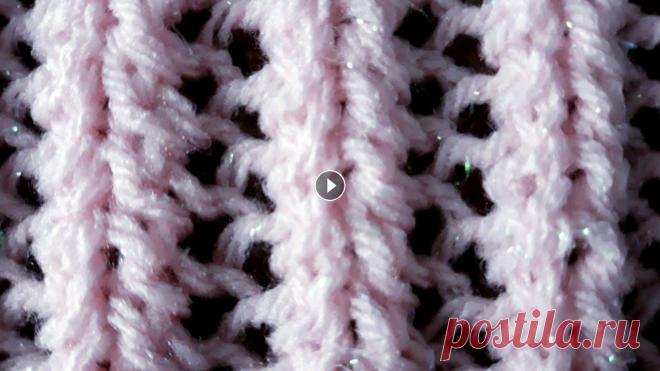 "Ажурные дорожки ". Объёмный узор спицами для джемпера, топа, маечки .