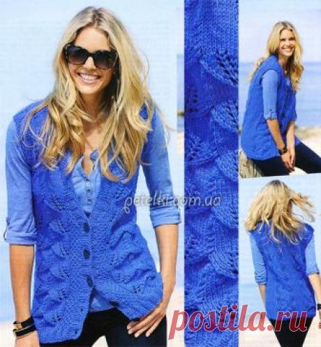 Жилет узором Листочки спицами. Описание, схема вязания