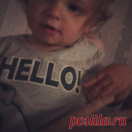 Полинка болтать начинает немножко))) такая сообразительная становится🤓 #полинкамалинка #болтушкамаленькая