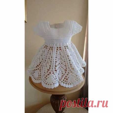 Платье девочке, вяжем крючком