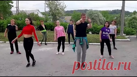 Круто!!!!) Чувак через себя всю песню пропустил)))) классс!!!!