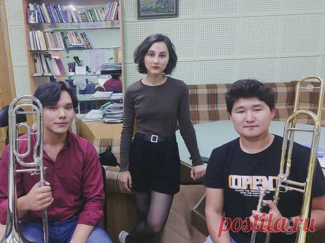 Виталия Арсламбекова. «Танец исполинов» для двух тромбонов. Исполняют Рустам Беркеш и Данай Жолдыбаев. Аудиостудия Магнитогорской консерватории. Июнь 2023 г.