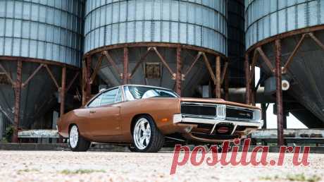 Классический Dodge Charger получил 700-сильный V8 от Challenger Hellcat