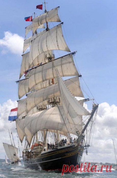&quot;Stad Amsterdam '' Clipper from Holland | Tall Ships