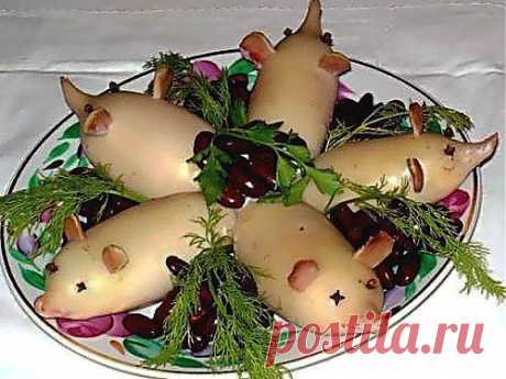 Кальмары, фаршированные рисом и грибами «Поросята»