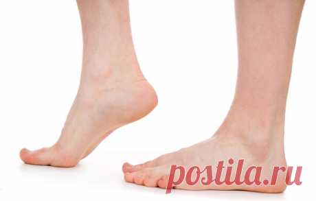 Шпоры на пятках: лечение в домашних условиях, что поможет и что