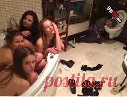 » 15 Hilarious Fails: Hot Girls Caught Doing Dumb Stuff