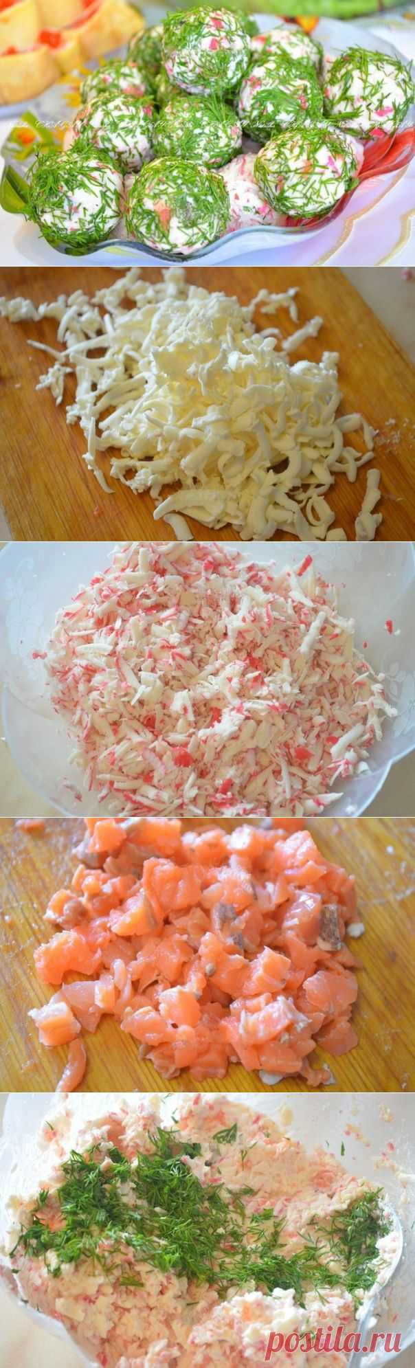 Сырные шарики с крабовыми палочками.