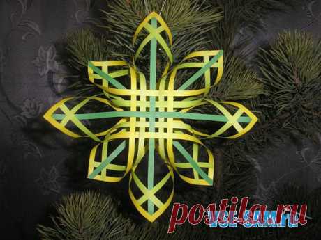 Новогодние снежинки: Снежинка из бумажных полосок..