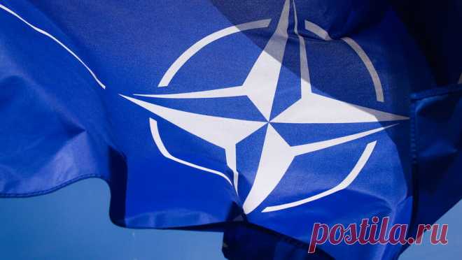 Член "Дигории" рассказал о роли Германии в расширении НАТО на восток. Объединение Германии в 1990 году является важнейшим историческим процессом, в котором Россия сыграла ключевую роль. Об этом заявил политолог, член экспертного клуба "Дигория" Кисляков Евгений. "СССР в те годы уже начало ...