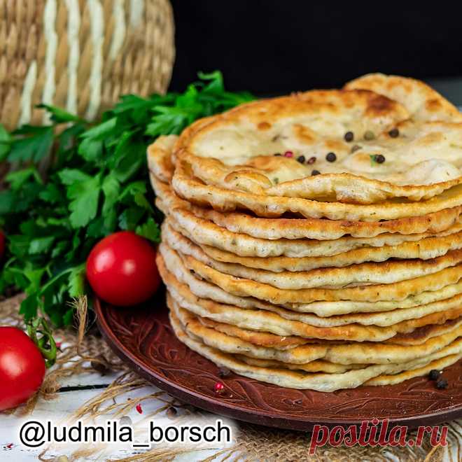 Кума научила, всего стакан кефира и немного творога. Вкуснейший завтрак или перекус. | Вкусный рецепт от Людмилы Борщ | Яндекс Дзен