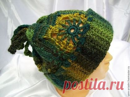 Шапка вязаная ажурная с помпоном зеленая - зелёный,в полоску,из секционки