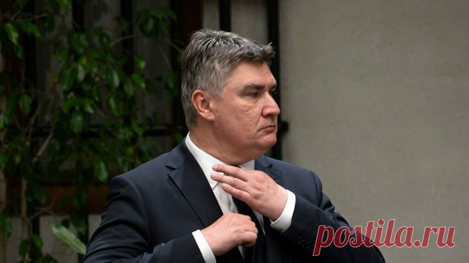 Президент Хорватии задал Западу неудобный вопрос о России МОСКВА, 31 янв — РИА Новости. Верить в то, что Россию можно победить в «обычной» войне, сродни безумию, заявил президент Хорватии Зоран Миланович. Какова цель? Распад России? Смена власти? Идут разговоры о том, что Россия должна быть разорвана на части. Война против ядерной державы? Это безумие. Зоран Миланович
президент Хорватии
Кроме того, глава государства выступил против поставок любого летального оружия Киеву, ...