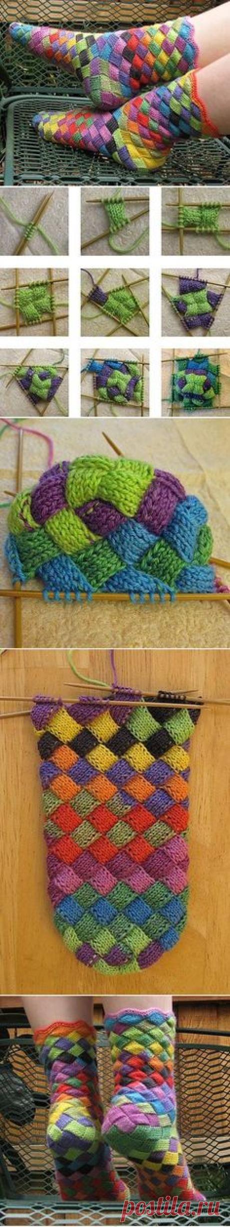 DIY Rainbow Knitted Socks |