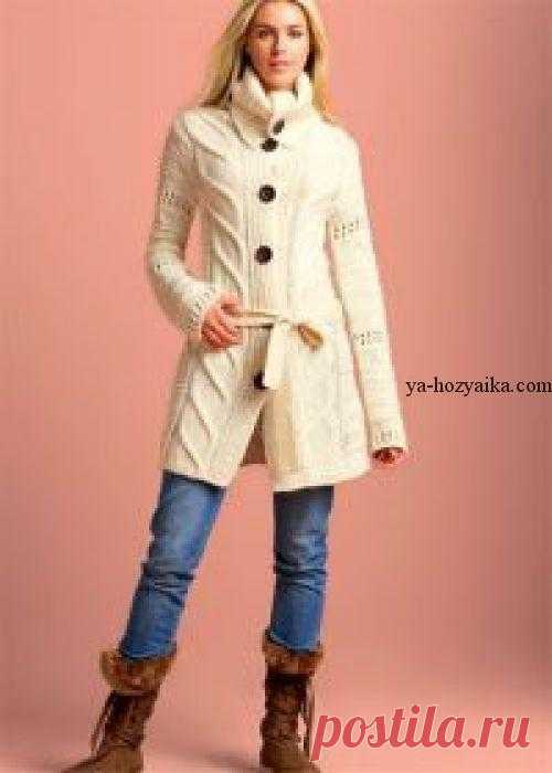 Белый кардиган спицами для женщин. Модный кардиган с косами своими руками Белый кардиган спицами для женщин. Модный кардиган с косами своими руками