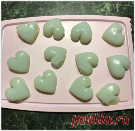 Желатин смешала с жидким мылом и сделала полезное средство для рук!