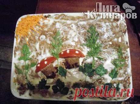 Закусочный торт из куриной печени — рецепт пошаговый от Лиги Кулинаров