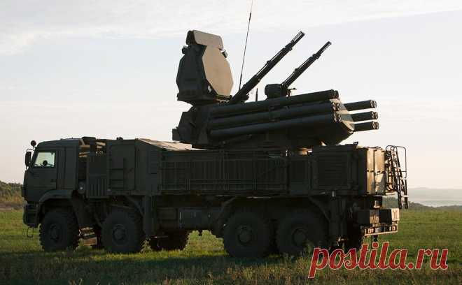 Средства ПВО сбили шесть дронов за 4 часа над Московским регионом. Российские силы ПВО с 14:00 до 18:00 мск сбили шесть украинских беспилотников над Московским регионом, пять из них летели на столицу, сообщило Минобороны в телеграм-канале.