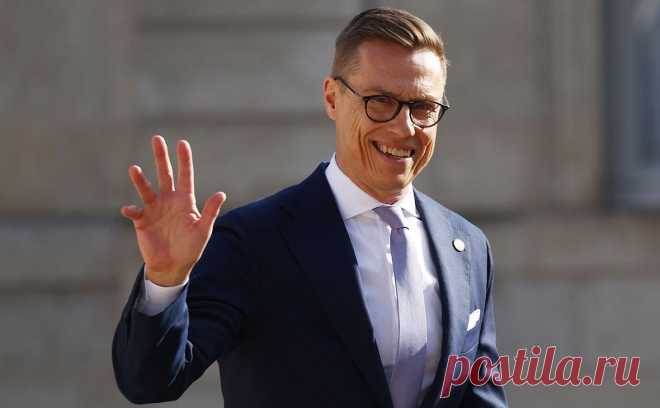 Сенатор Грэм назвал лидера, который стал «мостом» между Трампом и Европой. Финский президент Стубб смог завязать дружбу с Трампом и теперь регулярно общается с ним. Он может донести его мысли и идеи до Европы и Украины и в то же время повлиять на американского лидера, чтобы тот учел позиции этих сторон