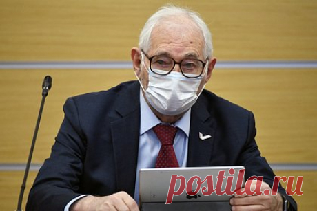 В Национальной медпалате рассказали о состоянии Рошаля. Президент НИИ неотложной детской хирургии и травматологии, профессор Леонид Рошаль был планово госпитализирован, рассказали о его состоянии в Национальной медицинской палате. Там уточнили, что пока известный хирург остается в больнице, но «с ним все хорошо». Ранее сообщалось о госпитализации Рошаля в реанимацию.