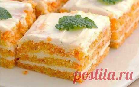 Пирожное с морковью и творожным кремом