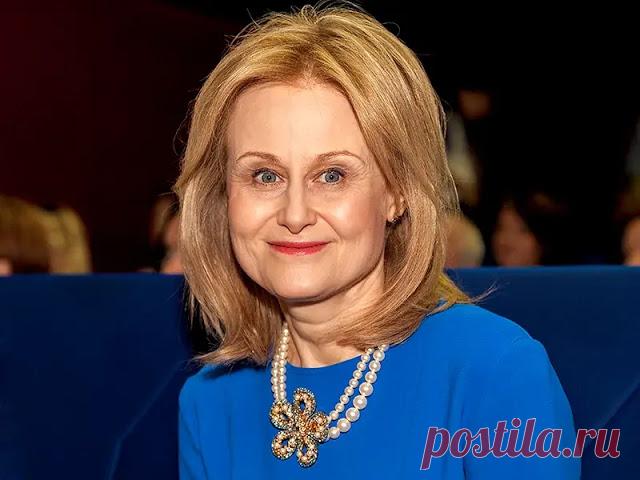 4 цитаты Д.Донцовой о мужчинах, семейном счастье и любви