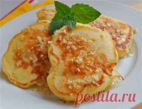 Кефирные оладьи с яблоками 155кк/100гр.