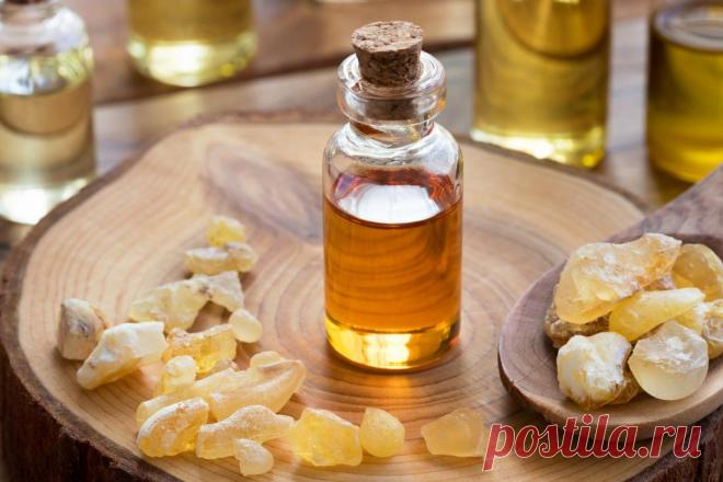 Масло, которое смогло остановить рак Даже ученые сейчас признают ценность для здоровья некоторых эфирных масел. Они останавливают распространение рака и приводят к гибели раковых клеток. Способность эфирных масел предотвращать разные болезни, особенно рак, больше не вызывает сомнений.