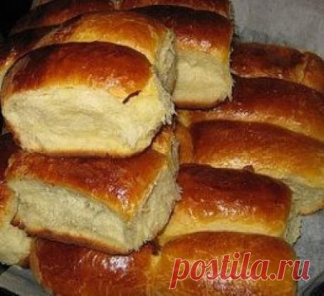 Советую взять на заметку проверенный годами рецепт быстрого теста, выпечка появляется с молниеносной скоростью! Рекомендую!