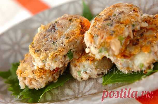 Простые и вкусные котлеты из рыбных консервов (скумбрии)