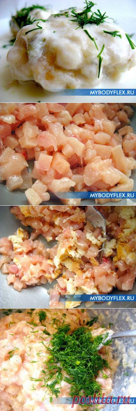 нежные рубленные котлетки из куриного филе в сливочном соусе: ощутите блаженство.