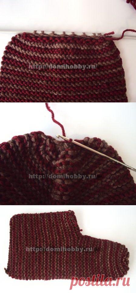Тапочки, связанные спицами цельным полотном. Две модели