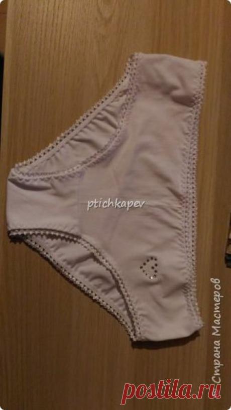 Запис на стіні МК как сшить трусики только на швейной машине.+ Выкройки&#9986;Подробно в источнике: https://stranamasterov.ru/node/1061580?tid=451От автора:Сначала, что нам понадобится: выкройка, ткань( я беру кулирку с лайкрой, но можно взять и кулирку хб и интерлок, и кружево),Складываем ткань попола..