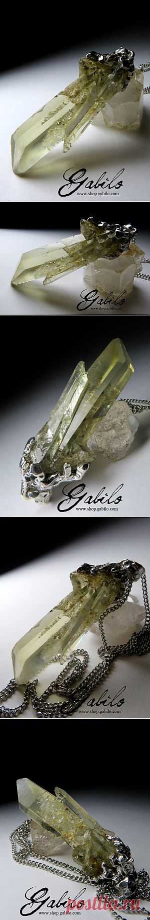 Серебряный кулон с цитрином