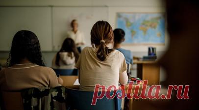 Минпросвещения разработало новый стандарт обучения старшеклассников. Министерство просвещения России разработало новый единый стандарт обучения школьников 10—11-х классов. Читать далее