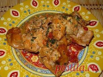 Кролик в сметано-томатном соусе из мультиварки - простой и вкусный рецепт с пошаговыми фото