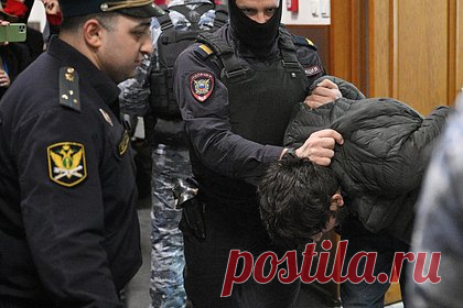 Фигуранты дела о теракте в «Крокусе» рассказали о координаторе. Фигуранты уголовного дела о теракте в концертном зале «Крокус Сити Холл» рассказали о координации через Telegram мужчиной под псевдонимом. Во время допросов обвиняемые рассказали, что во время подготовки к преступлению и после него они получали голосовые сообщения в Telegram, в которых им говорили, как поступать.