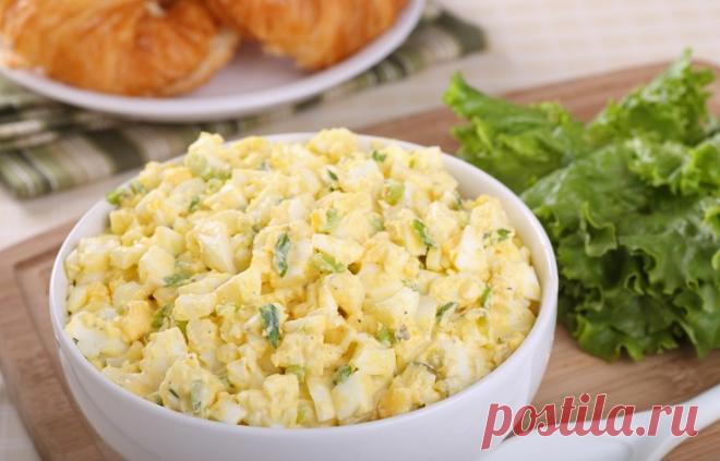 Яично-горчичный салат 




Яично-горчичный салат - универсальное, полезное и вкусное блюдо, которое можно подавать и самостоятельно, и как оригинальное дополнение к основным блюдам или гарнирам. Кроме того, этот салат можн…