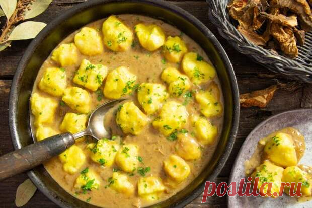 Ленивые вареники из картофеля в грибном соусе - Будет вкусно - Социальная сеть 