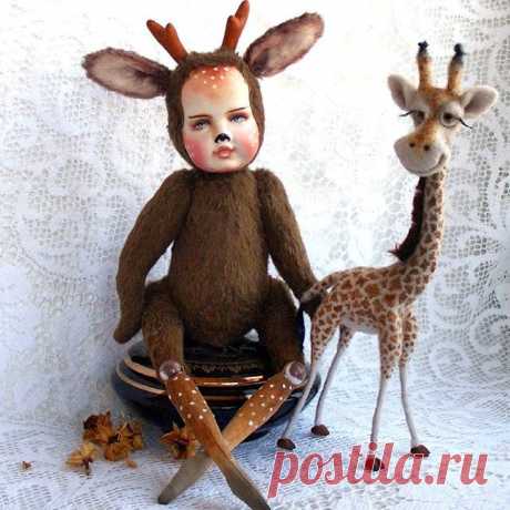 ☺👋🍁Красотка ТеддиДолл Олень ждет одежду и знакомиться с #жирафик ом

Девочка выполнена по разработке М.Комадей💞
 #олень #теддиолень #теддидолл#teddydolls #teddydoll #
#artdoll #моикуклы #моиигрушки
#кукларучнойработы #люблюнемогу❤️
#кукла #интерьернаякукла#коллекционнаякукла #винтерьер  #創作人形 #ooak  #bisquedoll #hyde #球体関節人形  #創作人形 #doll #Wow_dolls#интересно #muneca#творчество #handmade_ideas_ru
