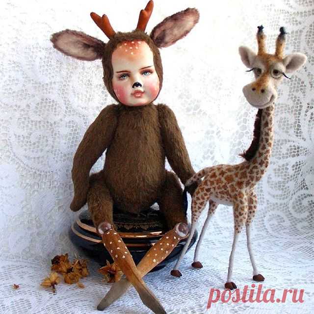 ☺👋🍁Красотка ТеддиДолл Олень ждет одежду и знакомиться с #жирафик ом

Девочка выполнена по разработке М.Комадей💞
 #олень #теддиолень #теддидолл#teddydolls #teddydoll #
#artdoll #моикуклы #моиигрушки
#кукларучнойработы #люблюнемогу❤️
#кукла #интерьернаякукла#коллекционнаякукла #винтерьер  #創作人形 #ooak  #bisquedoll #hyde #球体関節人形  #創作人形 #doll #Wow_dolls#интересно #muneca#творчество #handmade_ideas_ru