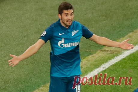 Сборная России лишилась игрока накануне матчей отбора ЧМ-2022. В составе сборной России произошли изменения перед матчами отборочного турнира чемпионата мира-2022. Вместо получившего травму защитника Сергея Петрова в сборную вызван Алексей Сутормин из «Зенита». Для него это первый вызов в первую команду страны 1 сентября подопечным Валерия Карпина предстоит матч с Хорватией.