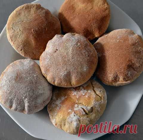 Ржаные лепешки с тмином (похожи на питу, можно сделать с начинкой) | Четыре вкуса