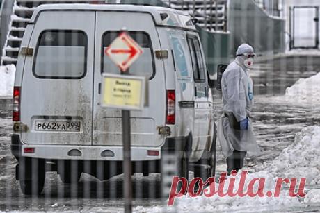 Россиянам спрогнозировали срок достижения пика пятой волны COVID-19. Пик пятой волны коронавируса в России может быть достигнут в первой половине февраля. Такой прогноз дал вирусолог и доктор медицинских наук Анатолий Альтштейн. По его словам, согласно наблюдениям за странами, где происходит пандемия COVID-19, пик будет достигнут достаточно быстро.