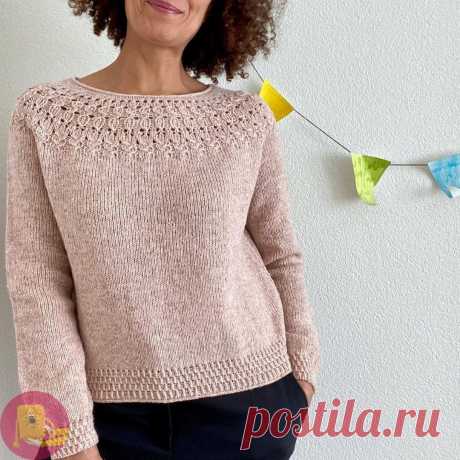 Джемпер с ажурной кокеткой.